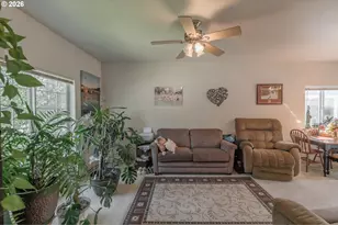 1036 9th St, Florence, OR 97439 - Photo 18
