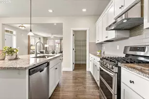 5389 SE Davis Rd, Hillsboro, OR 97123 - Photo 10