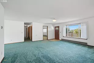 801 Ash Ave, Tillamook, OR 97141 - Photo 18