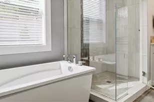 1722 SW Custer St, Portland, OR 97219 - Photo 22
