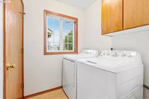 3231 NE 1st Pl, Hillsboro, OR 97124 - Photo 24