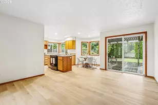 3231 NE 1st Pl, Hillsboro, OR 97124 - Photo 14