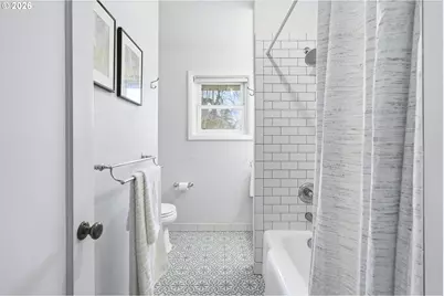 6123 NE Halsey St, Portland, OR 97213 - Photo 20