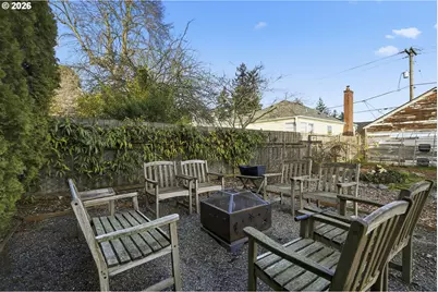 6123 NE Halsey St, Portland, OR 97213 - Photo 42