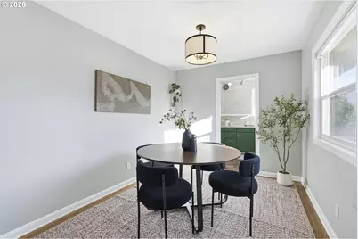 6123 NE Halsey St, Portland, OR 97213 - Photo 10