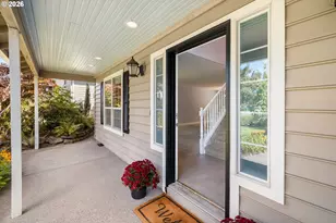 174 SE 59th Ln, Hillsboro, OR 97129 - Photo 6