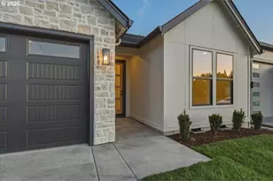 3709 N 12th Cir, Ridgefield, WA 98642 - Photo 2