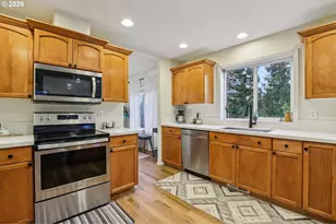 915 NW Vinca Ln, Camas, WA 98607 - Photo 6