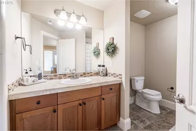 16909 SW Marcile Ln, Beaverton, OR 97007 - Photo 40