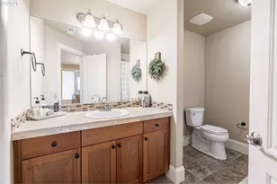 16909 SW Marcile Ln, Beaverton, OR 97007 - Photo 40