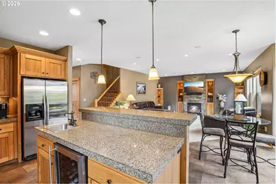 286 SE Condor Dr, Gresham, OR 97080 - Photo 16