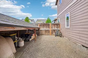 286 SE Condor Dr, Gresham, OR 97080 - Photo 38