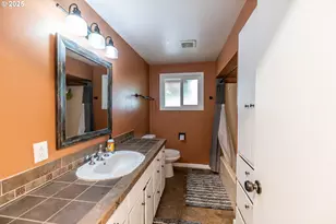 4845 Coloma Dr SE, Salem, OR 97302 - Photo 16