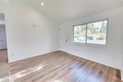 8216 SW Steve St, Tigard, OR 97223 - Photo 6