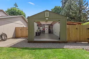2521 NE 125th St, Vancouver, WA 98686 - Photo 4