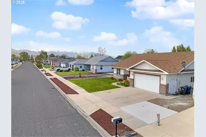 880 F St, Baker City, OR 97814 - Photo 28