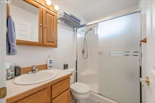 880 F St, Baker City, OR 97814 - Photo 18