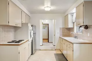 2572 Willamina Ave, Forest Grove, OR 97116 - Photo 12