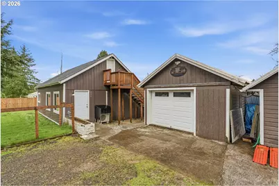 228 Holcomb Spur Rd, Kelso, WA 98626 - Photo 1