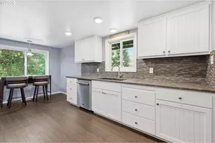 85622 Territorial Hwy, Eugene, OR 97402 - Photo 12