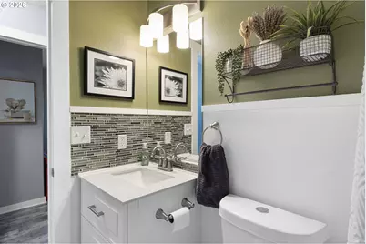 1360 Andersen Ln, Eugene, OR 97404 - Photo 24