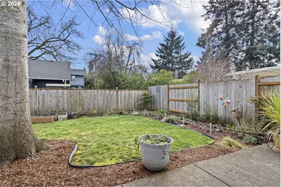 1360 Andersen Ln, Eugene, OR 97404 - Photo 34