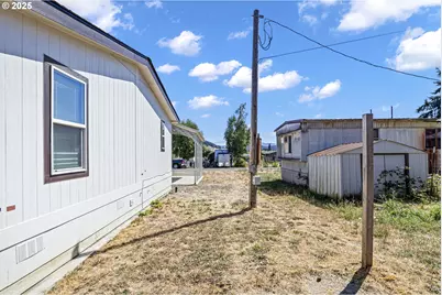 435 Spruce St, Yoncalla, OR 97499 - Photo 40