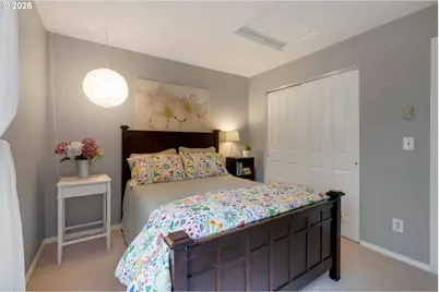 4000 Carman Dr #106, Lake Oswego, OR 97035 - Photo 16