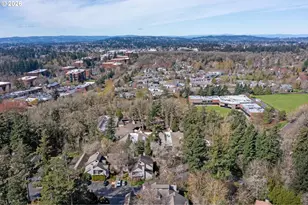 4000 Carman Dr, Lake Oswego, OR 97035 - Photo 46