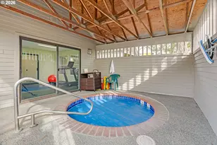 4000 Carman Dr, Lake Oswego, OR 97035 - Photo 34