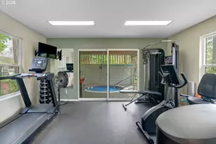 4000 Carman Dr, Lake Oswego, OR 97035 - Photo 34