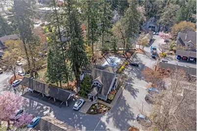 4000 Carman Dr #106, Lake Oswego, OR 97035 - Photo 44
