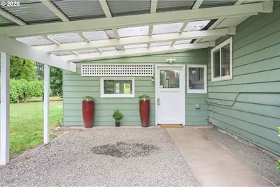 38761 Flowerdale Dr, Springfield, OR 97478 - Photo 4