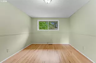 3825 SE 166th Ct, Portland, OR 97236 - Photo 16