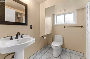 3825 SE 166th Ct, Portland, OR 97236 - Photo 26