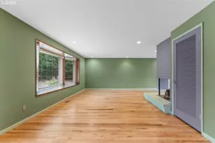 3825 SE 166th Ct, Portland, OR 97236 - Photo 6