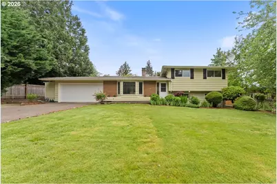 3825 SE 166th Ct, Portland, OR 97236 - Photo 4
