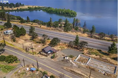 5669 Highway 30W, The Dalles, OR 97058 - Photo 10