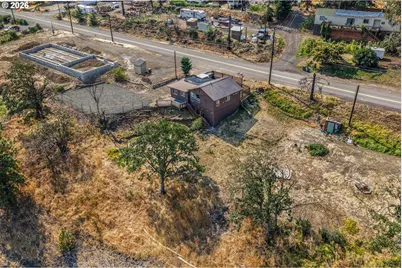 5669 Highway 30W, The Dalles, OR 97058 - Photo 8