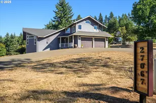 27067 Pickens Rd, Eugene, OR 97402 - Photo 2