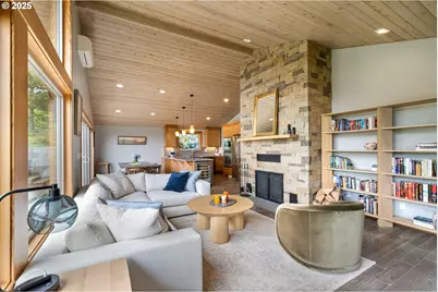 49750 Nescove Dr, Neskowin, OR 97149 - Photo 8