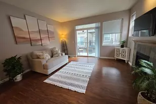 10532 NE Cedar Falls Loop, Hillsboro, OR 97006 - Photo 2