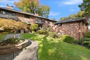 2425 SW 19th Ave, Portland, OR 97201 - Photo 6