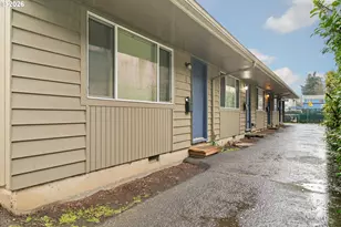 5730 SE Center St, Portland, OR 97206 - Photo 2