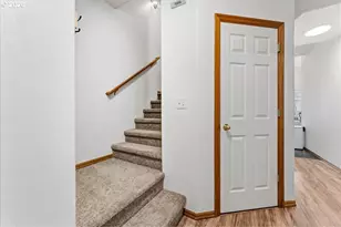 1545 NE 132nd Ave, Portland, OR 97230 - Photo 16