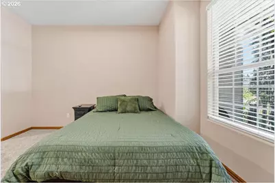1545 NE 132nd Ave, Portland, OR 97230 - Photo 18