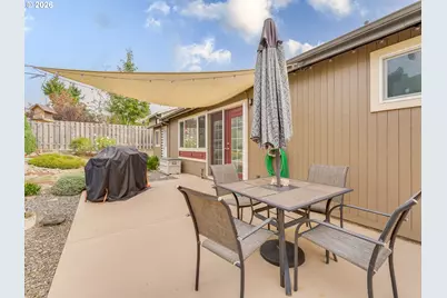 2385 NE Juniper Ave, Gresham, OR 97030 - Photo 30