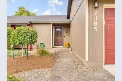 2385 NE Juniper Ave, Gresham, OR 97030 - Photo 2
