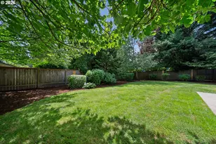 4434 SW Arnold St, Portland, OR 97219 - Photo 40