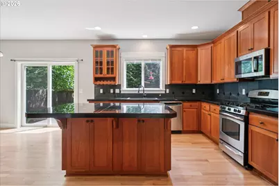 4434 SW Arnold St, Portland, OR 97219 - Photo 8